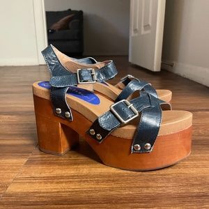 Jeffrey Campbell Wooden Sandal size 7